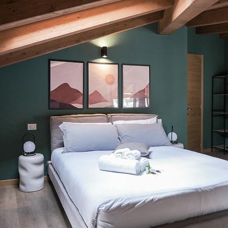 Апартаменты Charmescape Oldtown - 6 Min Walk To Berninaexpress Тирано Экстерьер фото